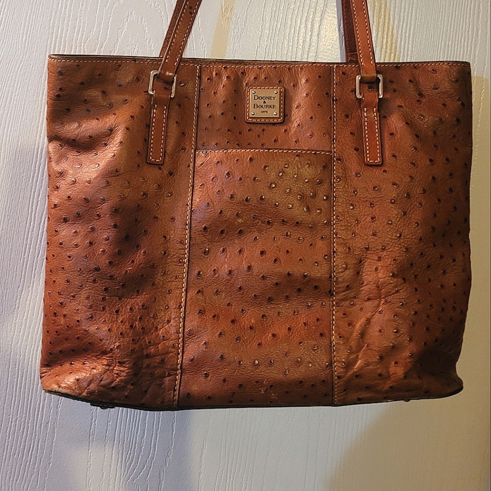 Dooney & Bourke purse